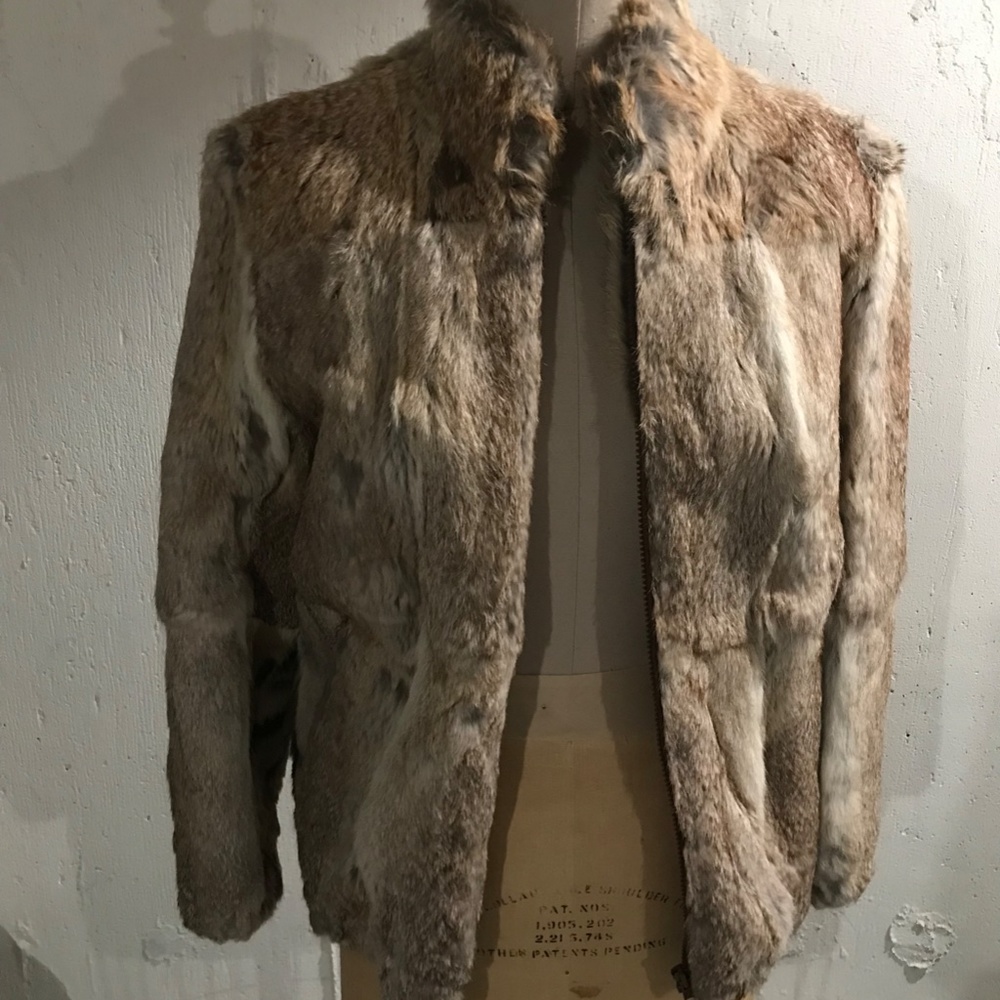 VINTAGE RABBIT COAT SPLIT ENDS LTD - Picture 3 of 11